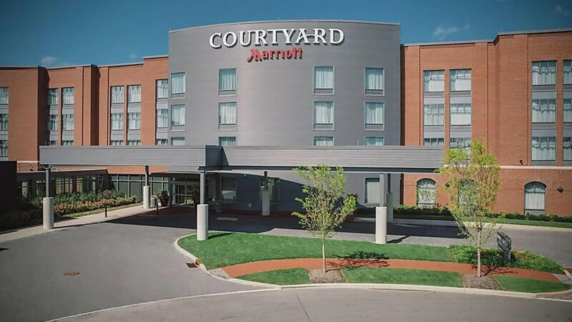 Courtyard By Marriott Columbus Osu Otel