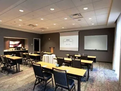 Courtyard By Marriott Columbus Osu Hotel