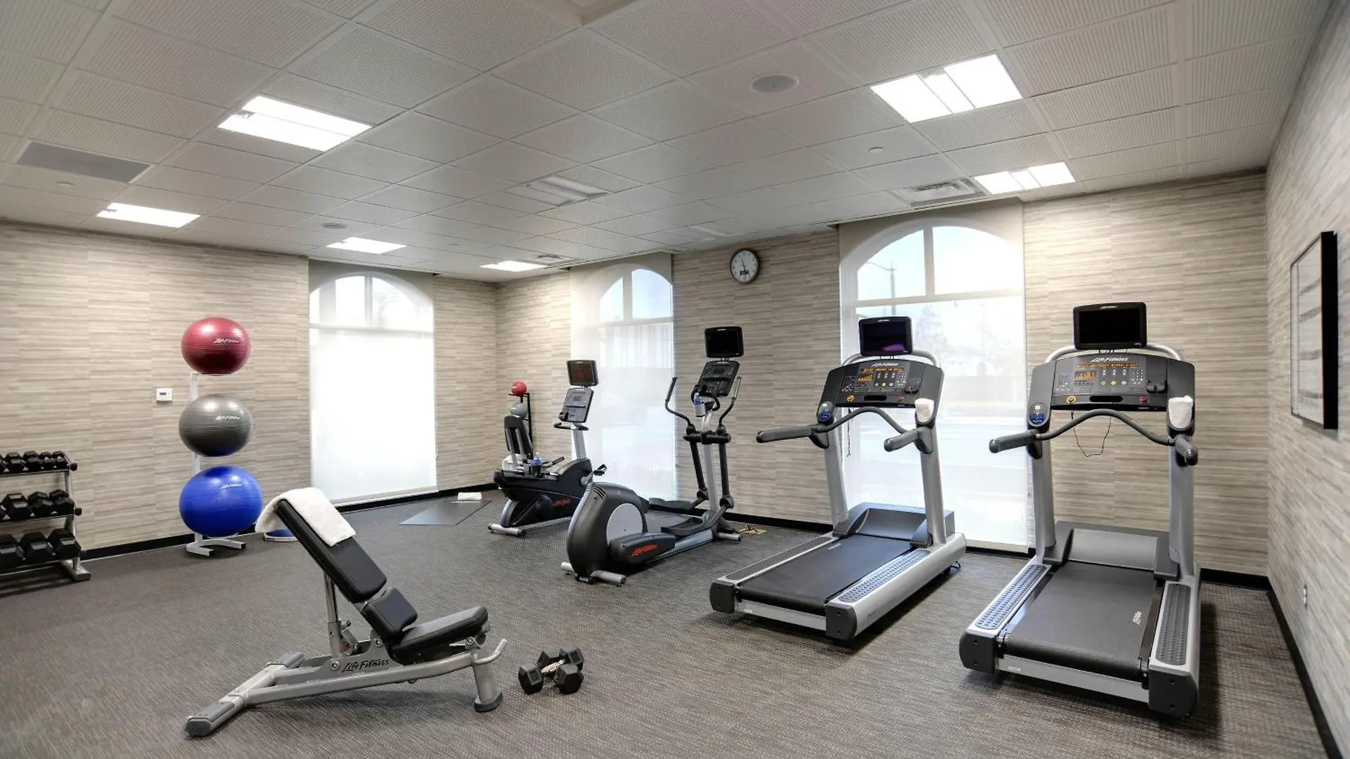 Courtyard By Marriott Columbus Osu Hotel United States